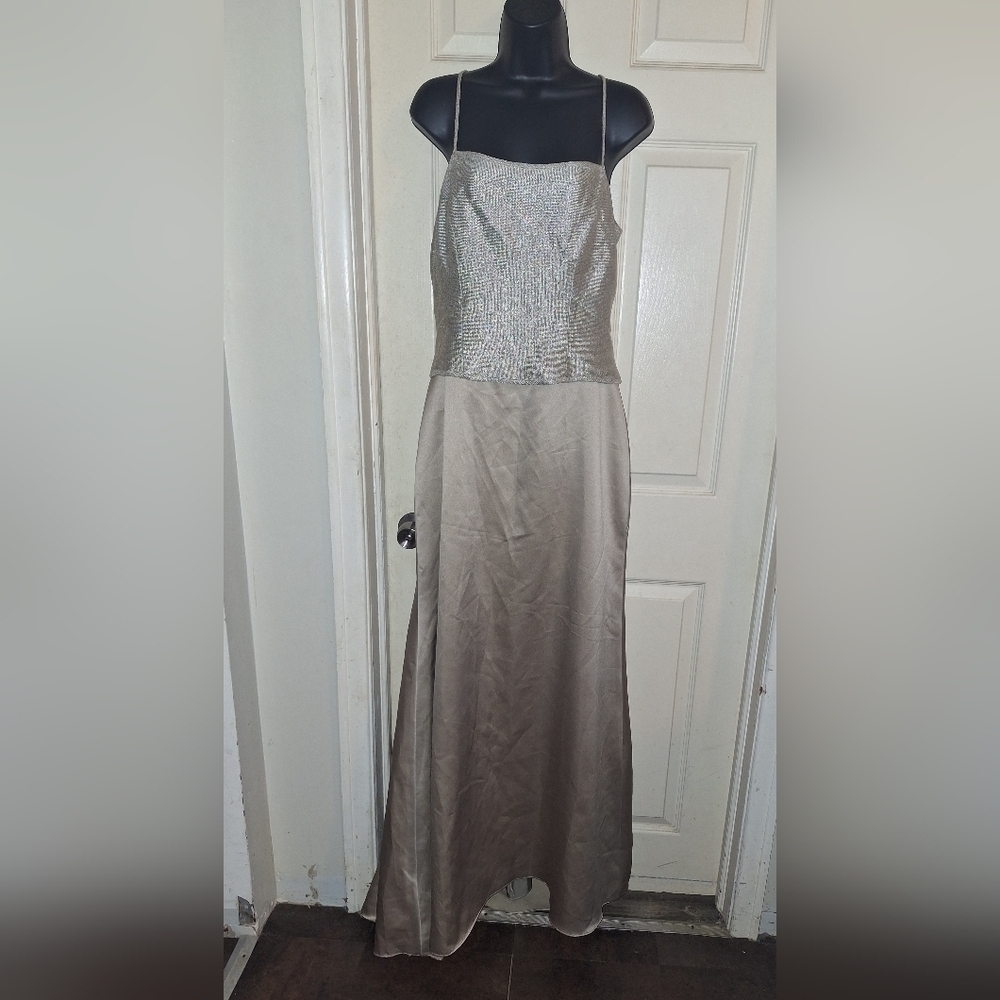Alfred dunner formal dress/gown size 11-12